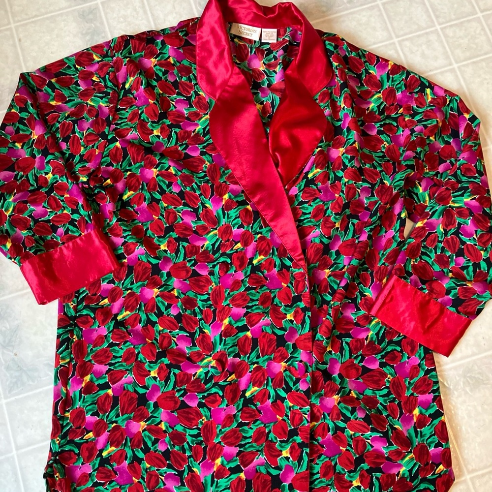 Victoria's Secret Red Floral Gold Label 90's Vintage Double Breasted Sleep Shirt